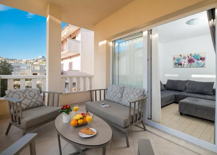 Appartamento Lelas Makarska