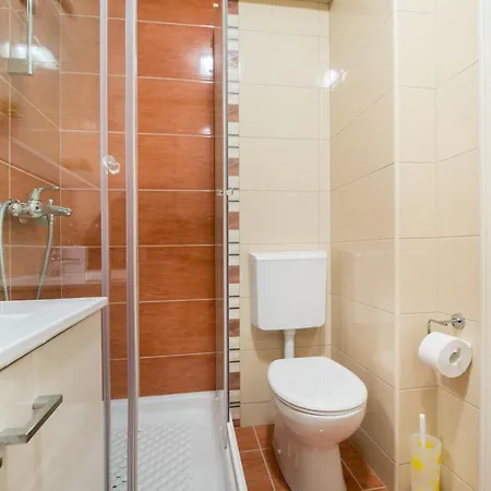 Lelas Apartamento Makarska